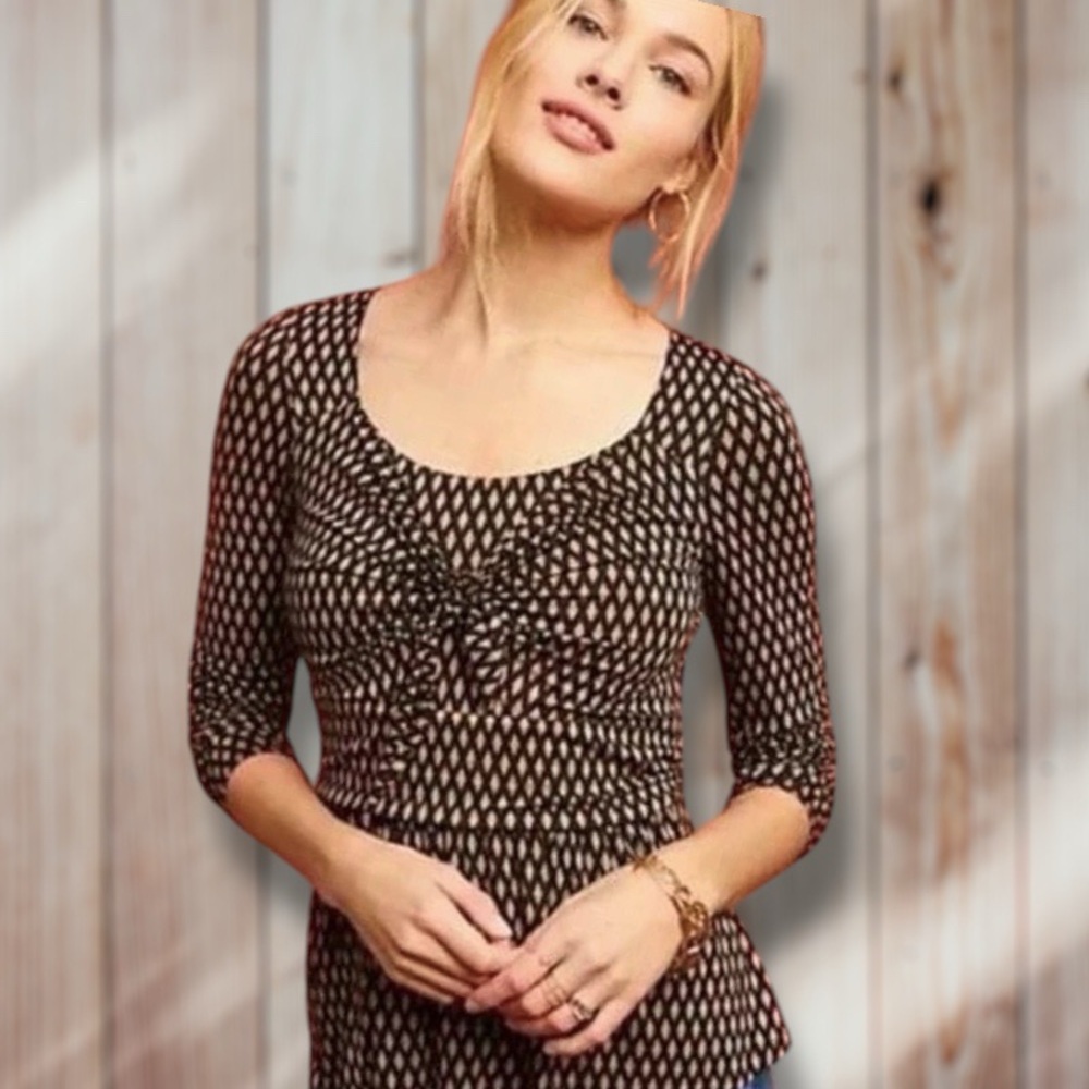 ✨ Anthropologie Meadow Rue Josalyn Diamond Top in Black & Beige Brown